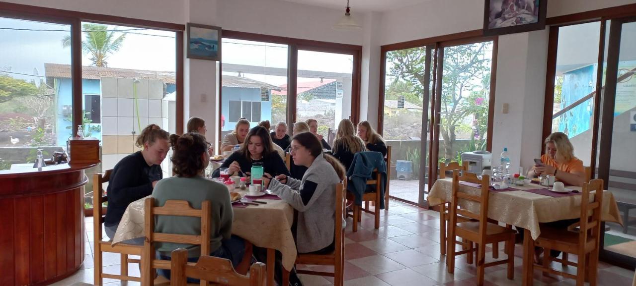 Hotel Sula Sula Puerto Villamil Bagian luar foto