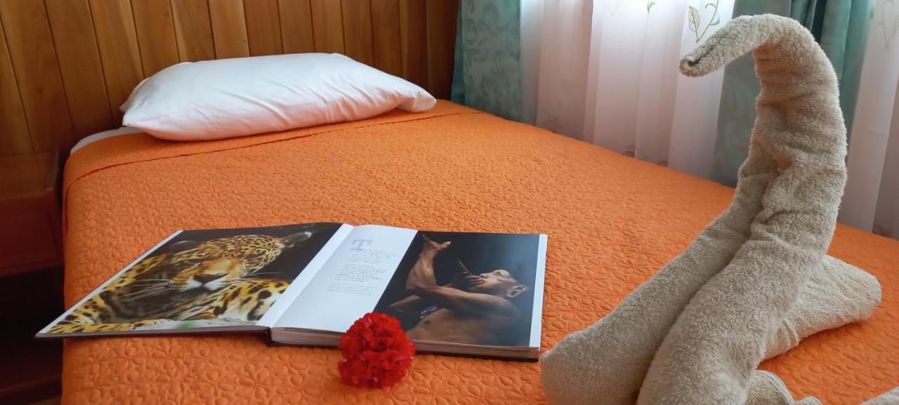 Hotel Sula Sula Puerto Villamil Bagian luar foto